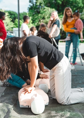 FÆRDSELSRELATERET FØRSTEHJÆLP - Klik for at tilmelde dig